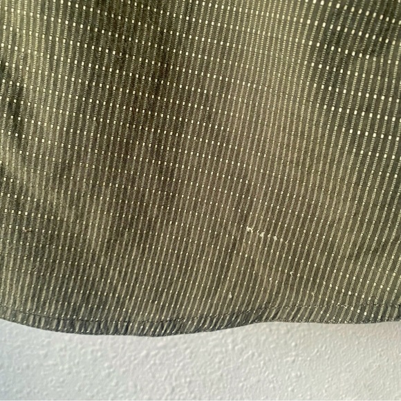 Button Down Top - Picture 5 of 5